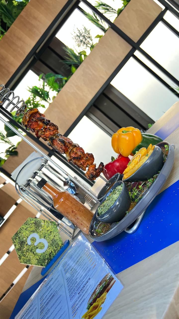 Chicken espetada on stand